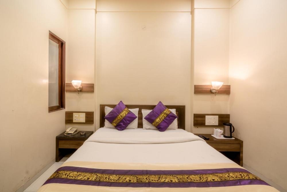 Hotel Sunday Inn